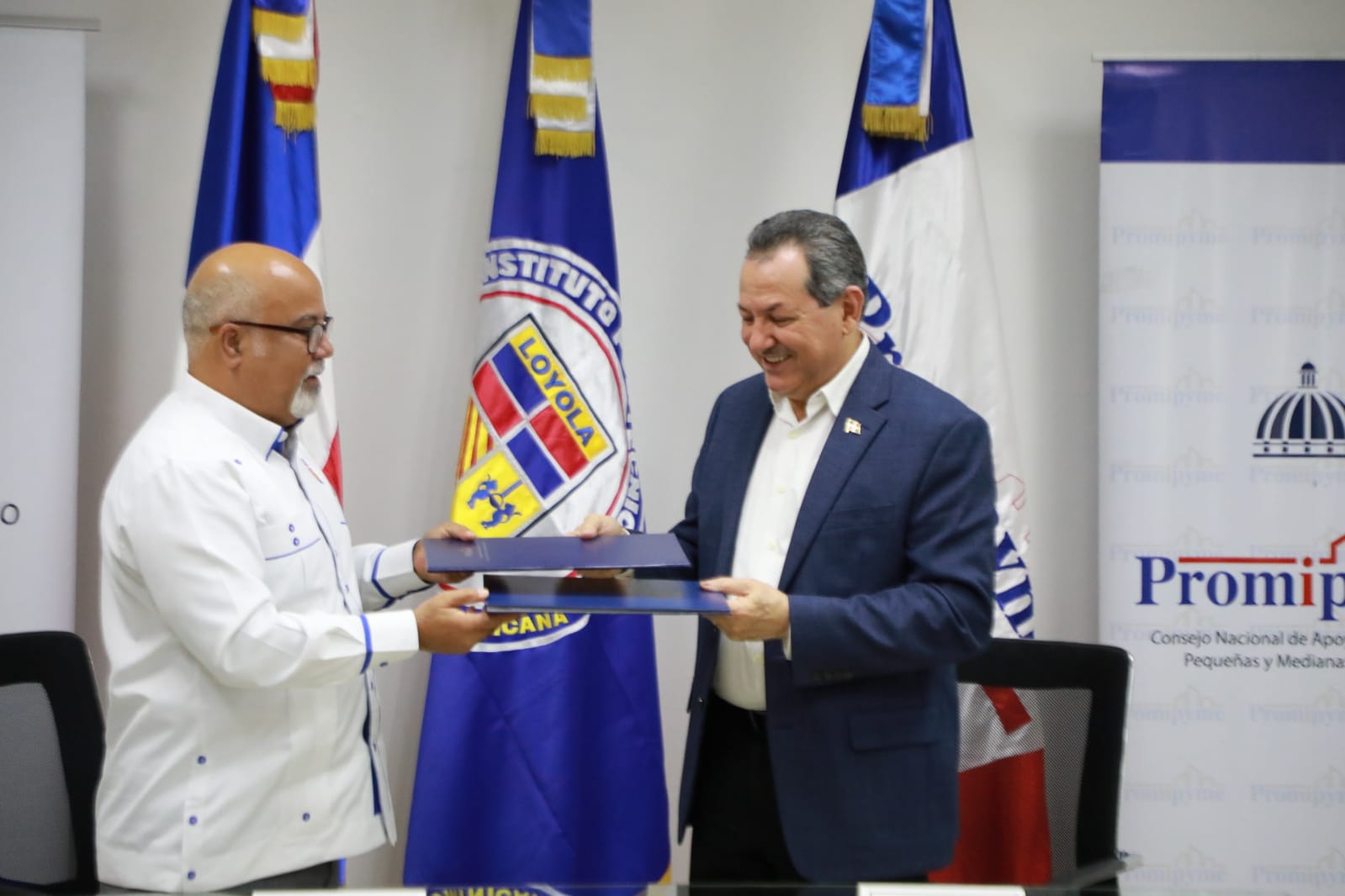 Promipyme-Instituto Politécnico Loyola firman convenio